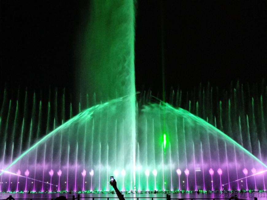 What is the significance of sprinklers for fountain design?